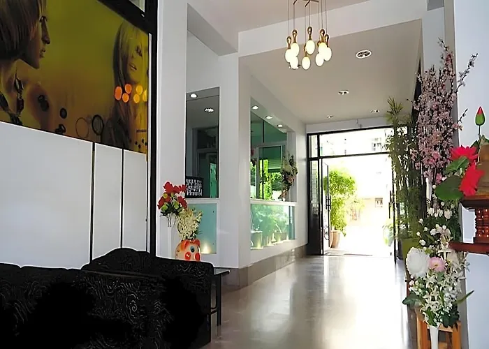 Apartahotel Baan Kaew Mansion 2*