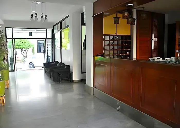 Baan Kaew Mansion Apartahotel